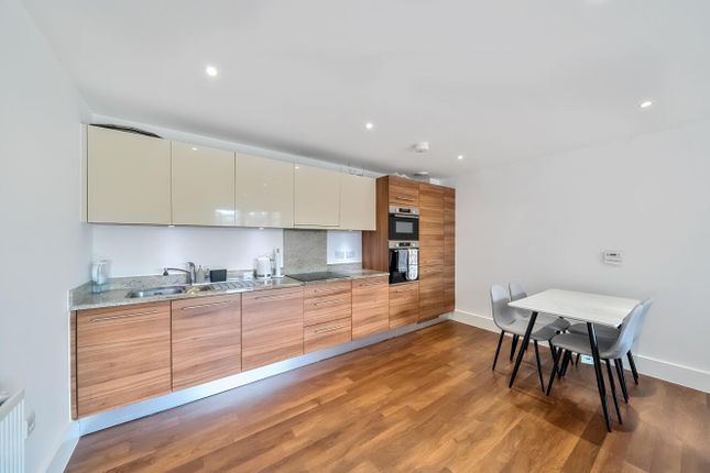 23, Attlee Court, Stanmore photo 4