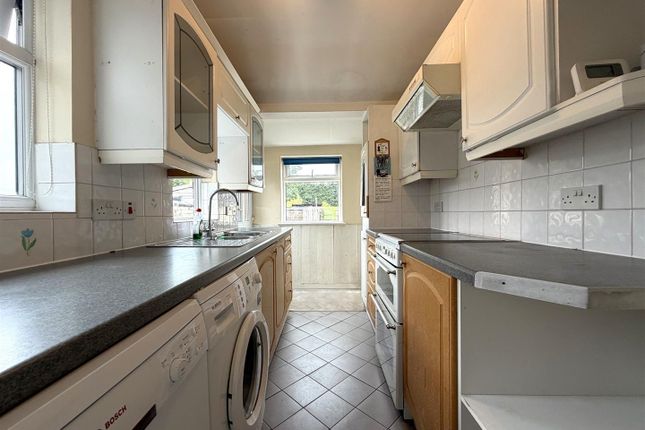 485, Wigan Road, Westhoughton photo 3