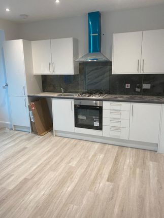 Thumbnail Room to rent in Seaford Road, West Ealing