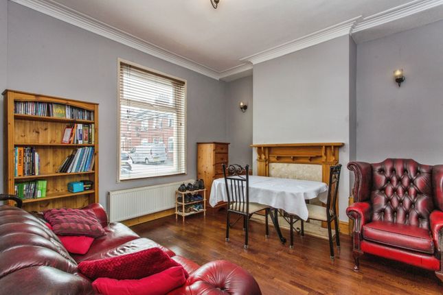 12, John Street, Preston photo 4