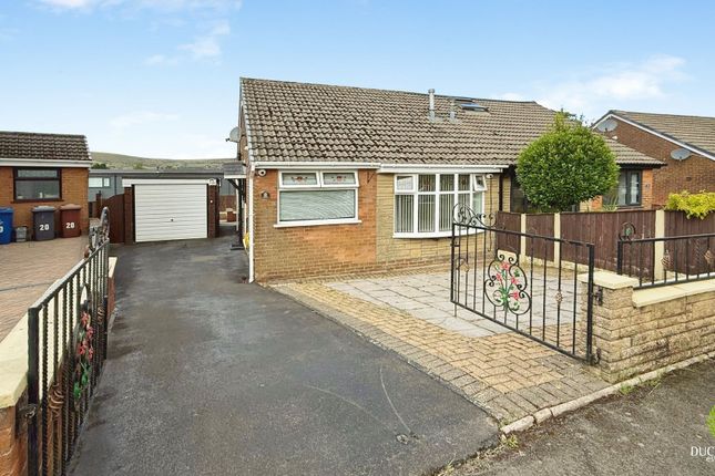 2-bed house on 22 Minster Crescent, Darwen, £225,000