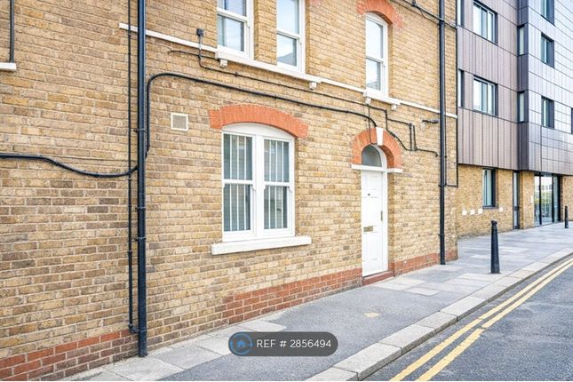 Elliot Row, London photo 2