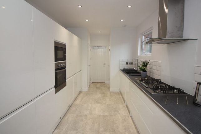 8, Euclid Street, Swindon photo 2