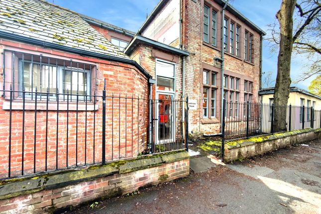 1-bed flat on Landcross House, 1a,Flat 10, Landcross Road, Manchester, £80,000