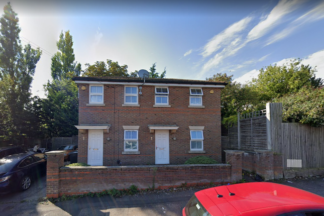 Block of flats for sale in Bath Road, Luton