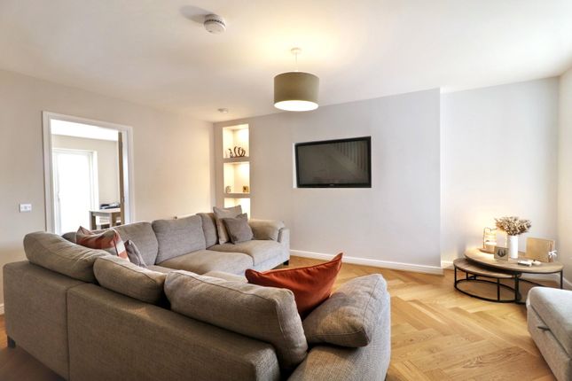 3, Charnwood Place, Dumfries photo 3