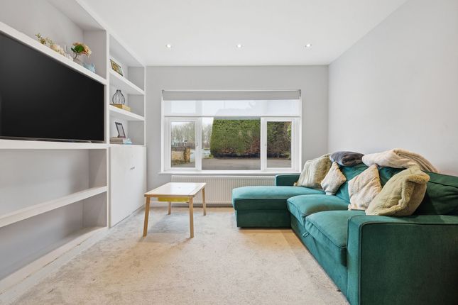 Nutwood Stock Road, Ingatestone photo 4