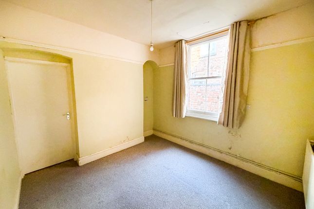 Flat A-B, 14, Turner Street, Leicestershire photo 4