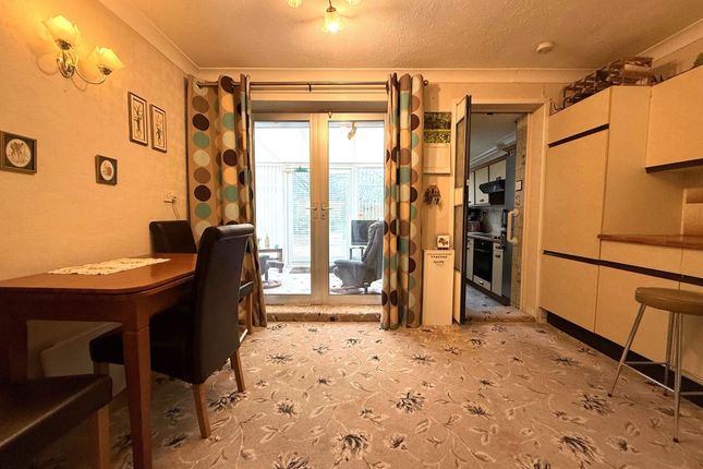 55 Rothbury Road, Newton Hall photo 5