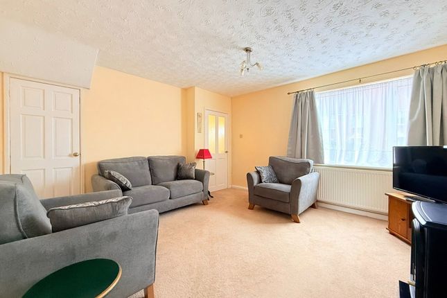 50, Harris Crescent, Carlisle photo 3