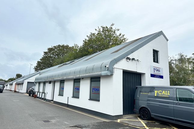 Thumbnail Industrial to let in 11 Brook Lane Business Centre, Brook Road South, Brentford