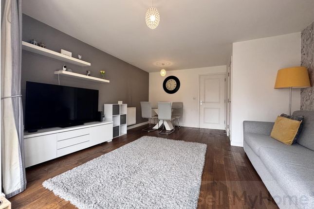 111 Hawthorn Drive, Thornton-Cleveleys photo 4