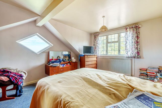 Cottage for sale in Burgh Heath Road, Epsom