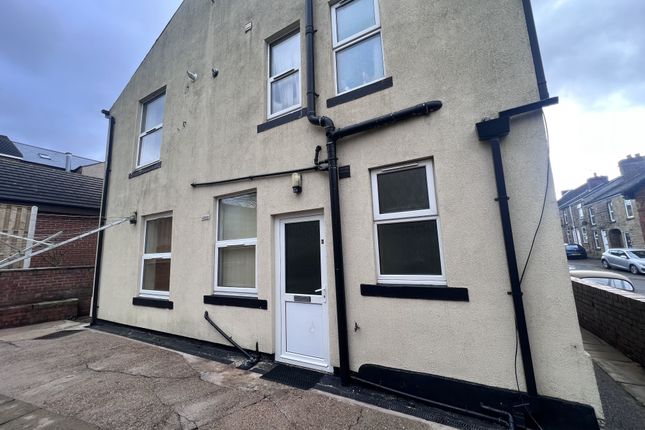 Thumbnail Flat to rent in 9 Holmgate Road, Clay Cross, Derbyshire