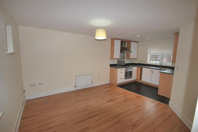 70, Brentwood Grove, Leigh photo 2