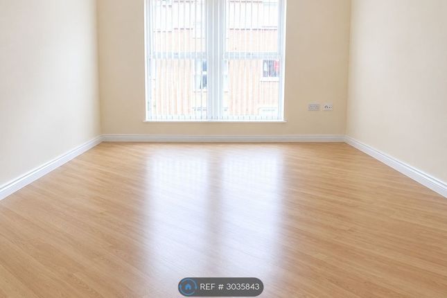 Florey Court, Old Town, Swindon photo 3