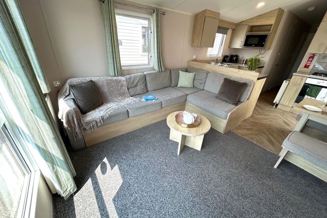 3, New Beach Holiday Park, Dymchurch photo 2