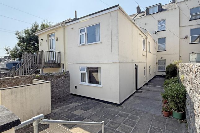 Woodland Terrace 10 Flat 3 - Front.Jpg