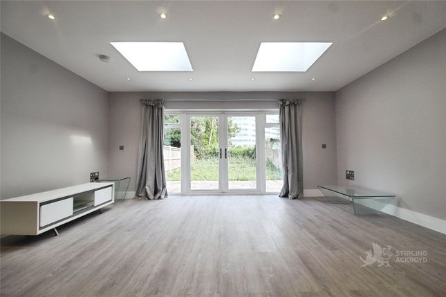 Kitchen/Living Room