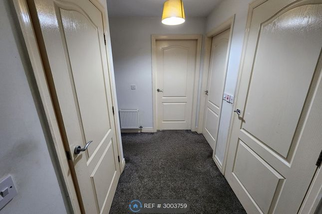 Carisbrooke Apartments, Sandford Street, Radcliffe, Manchester photo 2