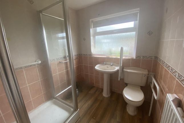 Bridge Farm Bungalow, Boston Road, Gosberton photo 4