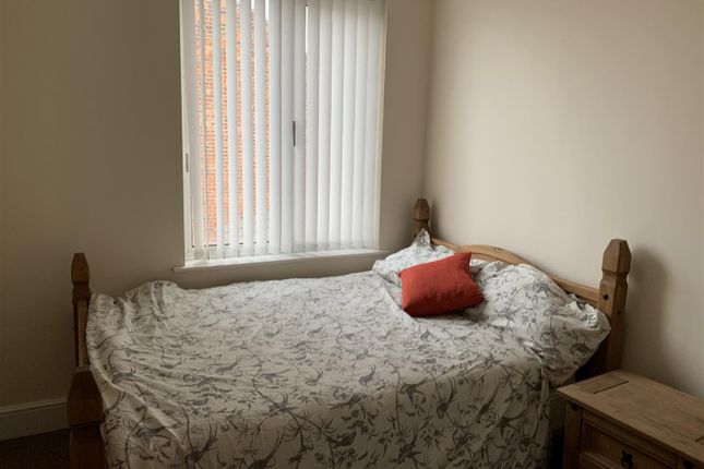 Shared accommodation to rent in Albert Avenue, Anlaby Road, Hull