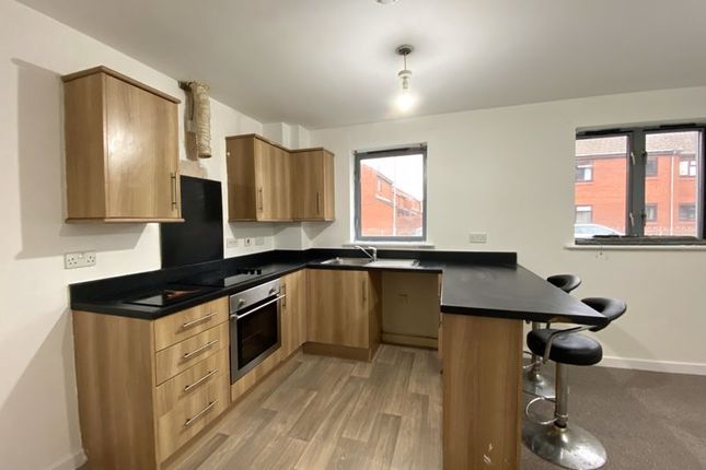 F4, St Stephens Court,, Pottery Terrace, Newport photo 3