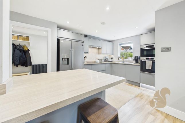 10, Holbrook Close, Sudbury photo 4