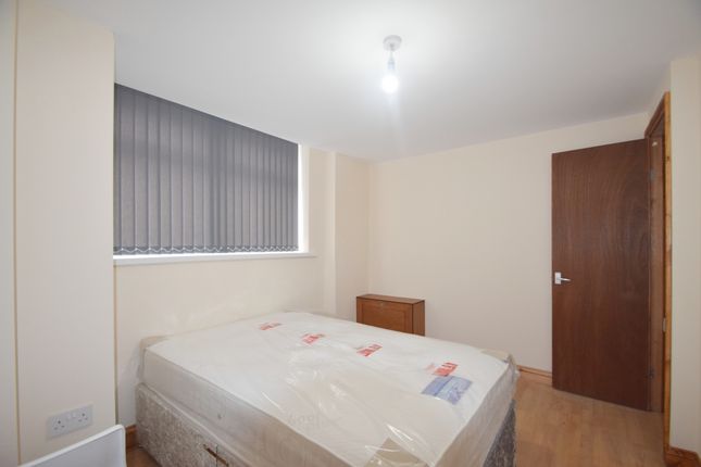 Moy Road, Cardiff photo 4