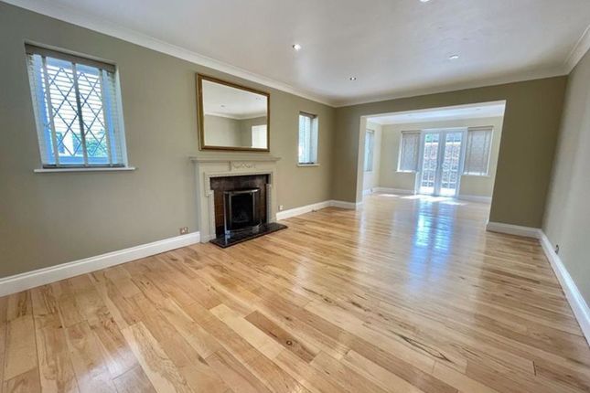1, Barrowfield Drive, Hove photo 4