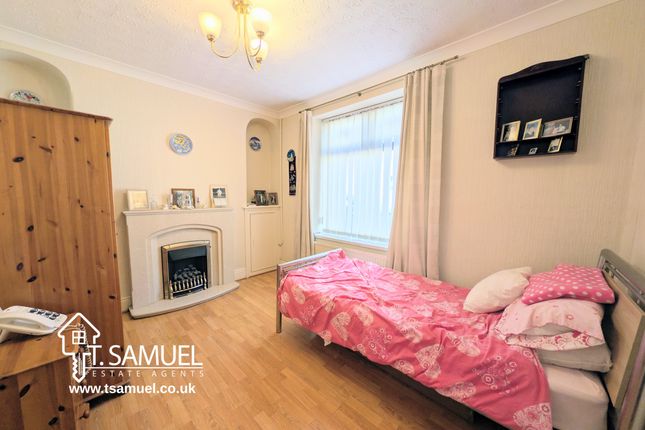 101 Woodland Street, Mountain Ash photo 3