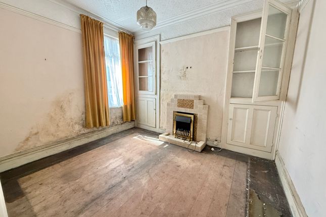 14, Alexander Place, Abercanaid, Merthyr Tydfil photo 4