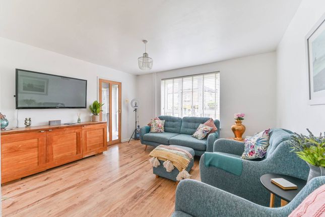 Thumbnail Semi-detached house for sale in Spa Hill, Crystal Palace, London