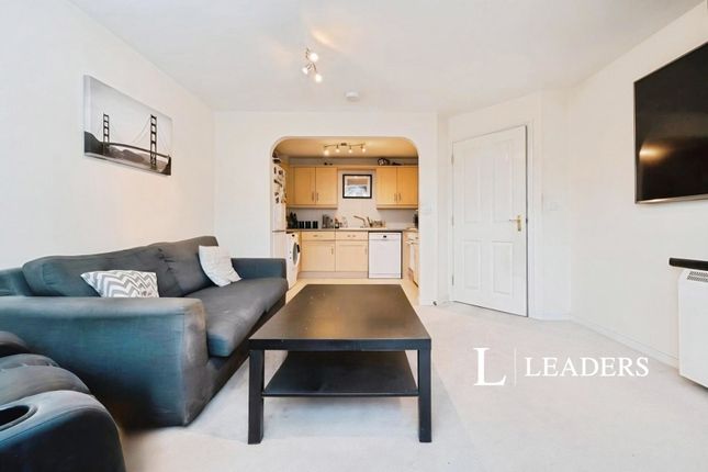 Flat 26, Eastside Court,, Langstaff Way, Hampshire photo 3