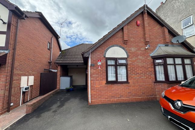 15, Castleton Street, Netherton photo 2