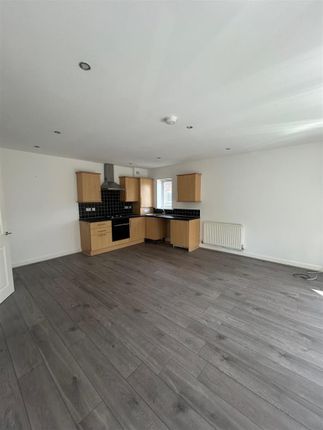 Flat 9, 20-22 Woodland Road, Birkenhead photo 5