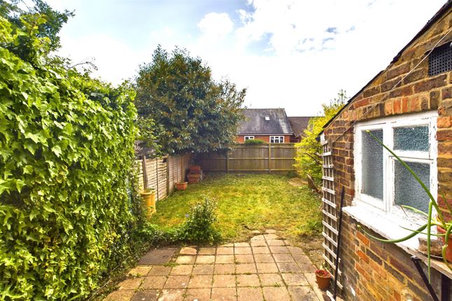 End terrace house for sale in Horsecroft Road, Boxmoor
