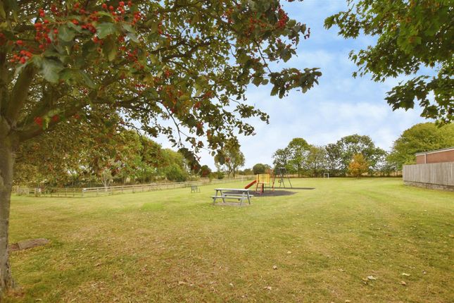 71, Eastfield Road, Keyingham photo 4