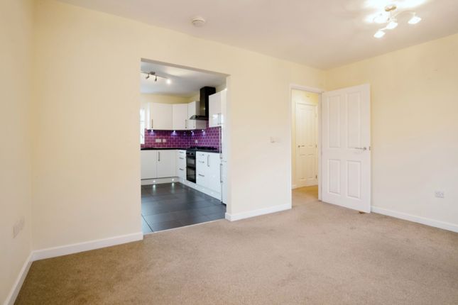 44, Ffordd Ty Unnos, Cardiff photo 2