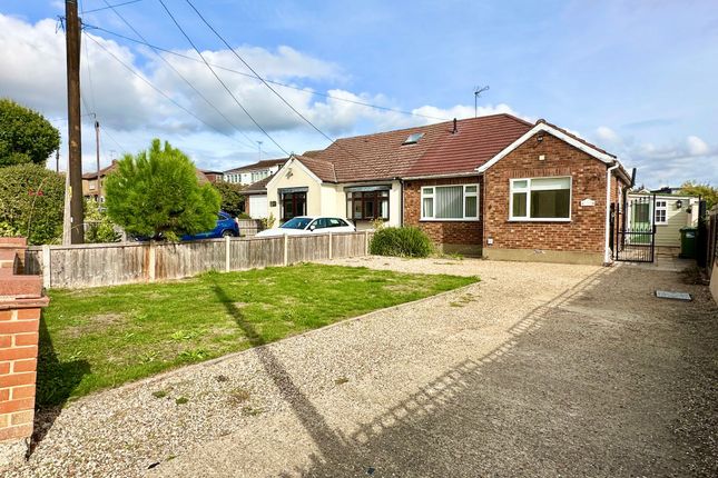 2-bed bungalow on 121 Kennel Lane, Billericay, £525,000