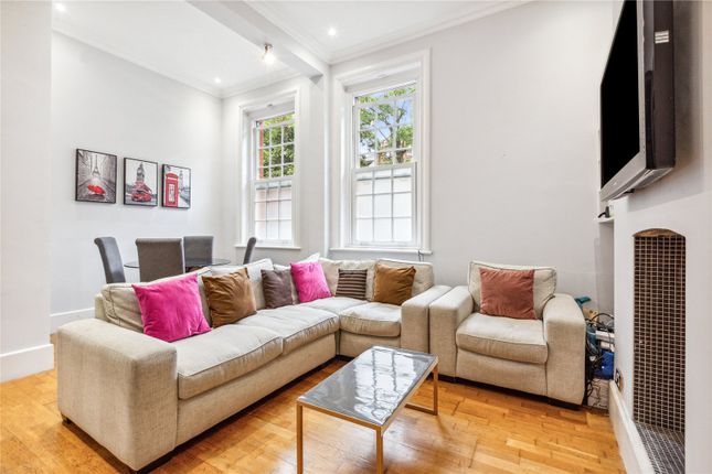 Flat for sale in Rossmore Road, London