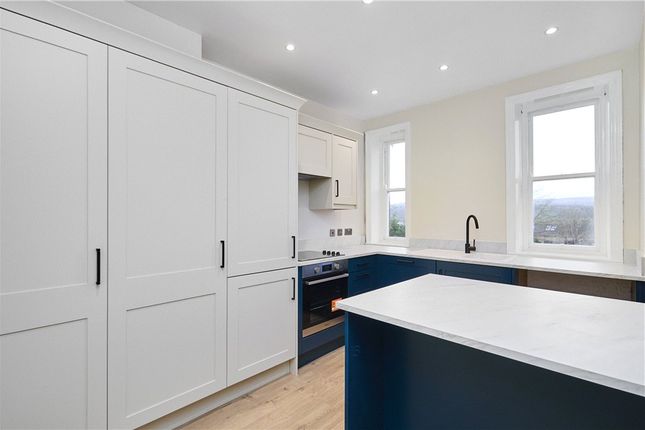 Flat 2, 119, Bolling Road, West Yorkshire photo 3