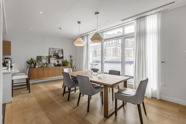 Flat 66, 19 Page Street, London photo 4