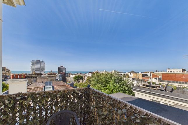Flat 5, 2 Sillwood Terrace, Brighton photo 5