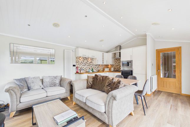 16 Pony Meadow, Windermere photo 4