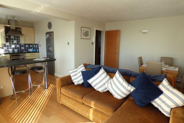 23, Gilbertscliffe, Swansea photo 4
