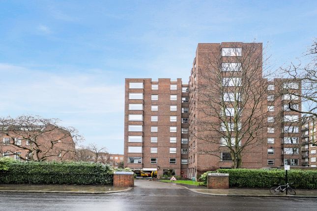 Flat 15, Serlby Court, 29, Somerset Square, London photo 2