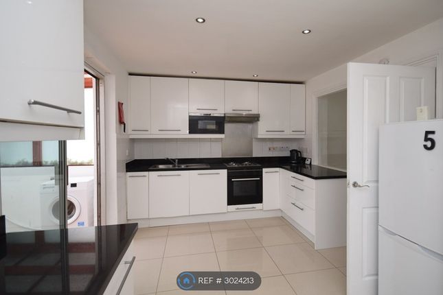 Somervell Road, Harrow, Harrow photo 4