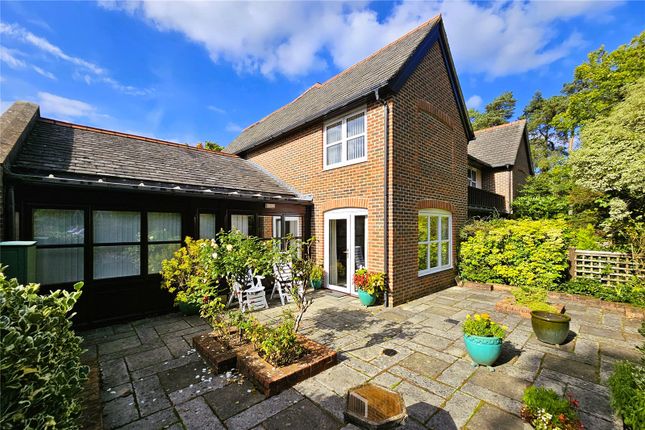 34, Mytchett Heath, Camberley photo 3