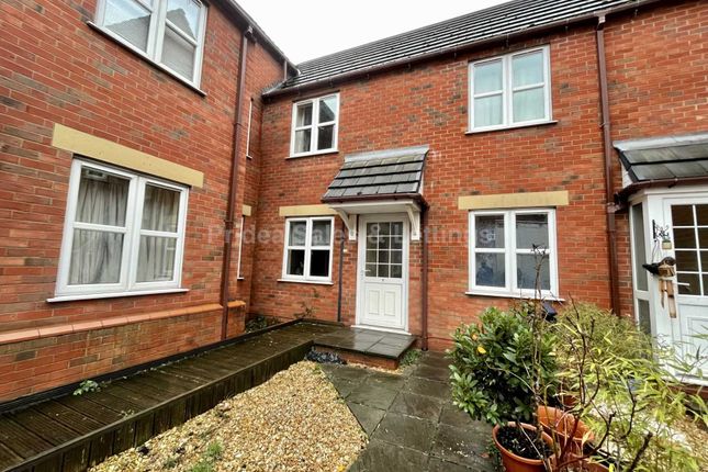 Thumbnail Flat to rent in Canwick Road, Lincoln
